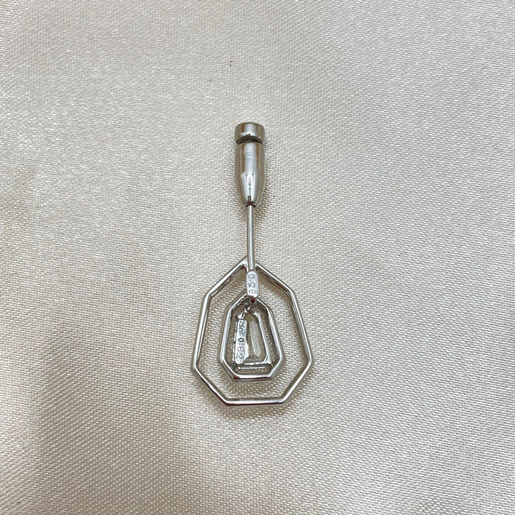 K18WG ピンブローチ タイ CJ0107