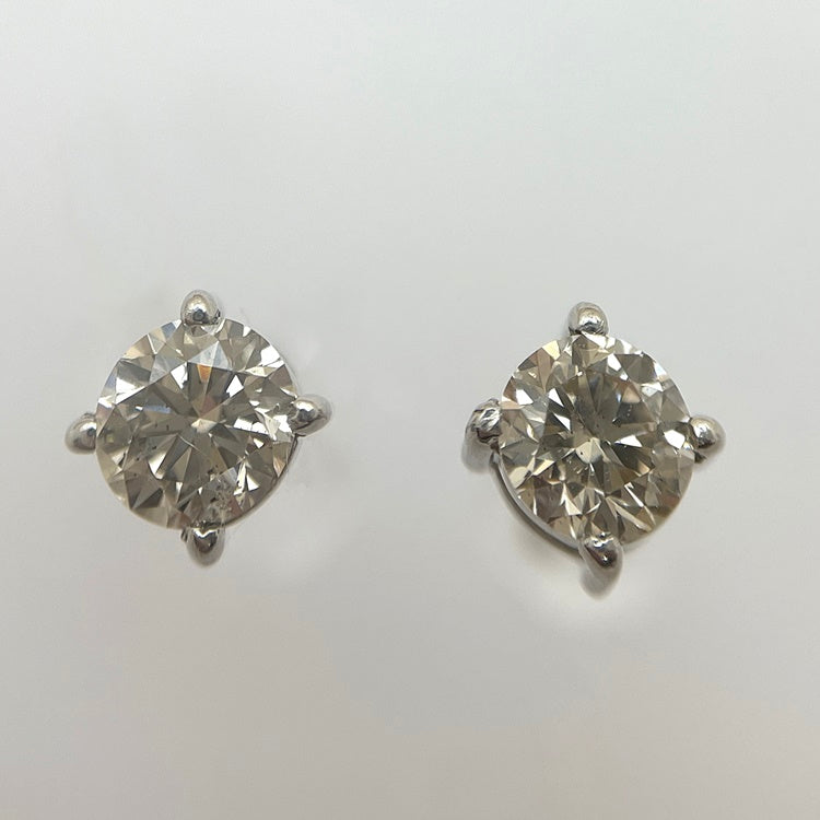Pt ピアス ダイヤ CJ0182