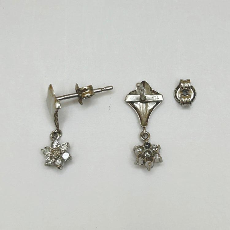 Pt ピアス ダイヤ CJ0382