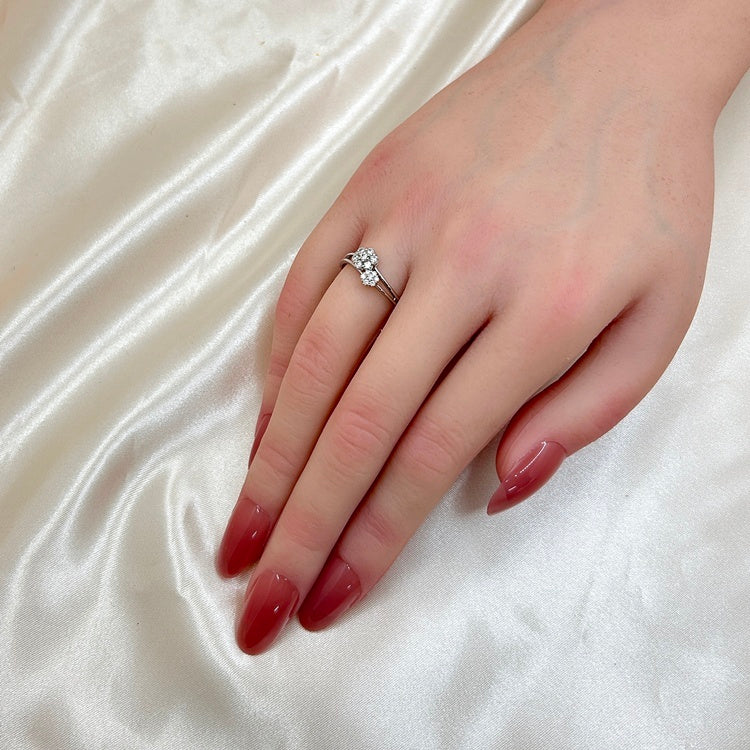 Pt リング ダイヤ CJ0412