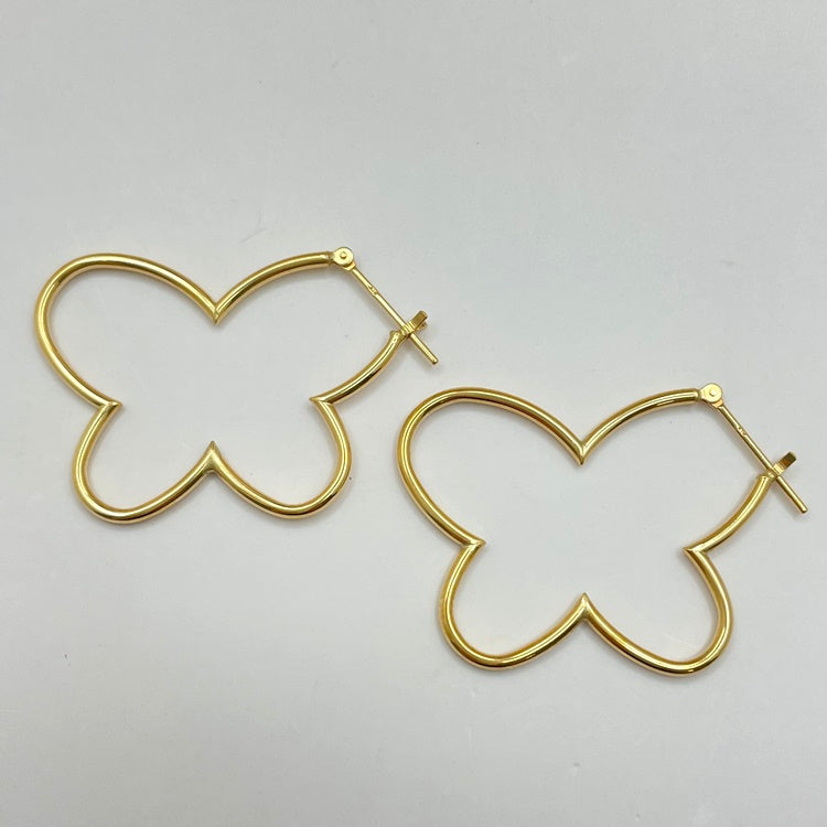 【SALE】K18 ピアス 蝶フープ NJ0033