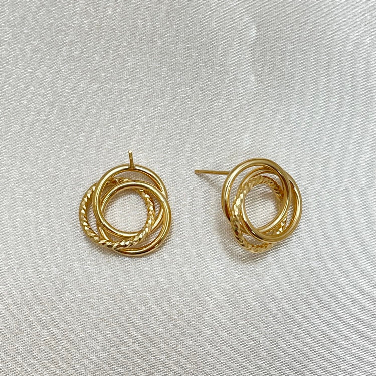 【SALE】K18 ピアス NJ0039