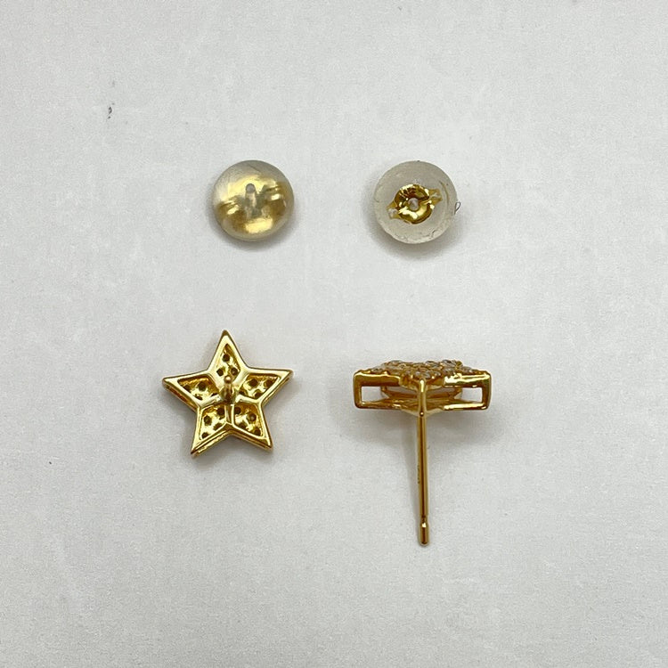 K18 ピアス ダイヤ 星 NJ0135