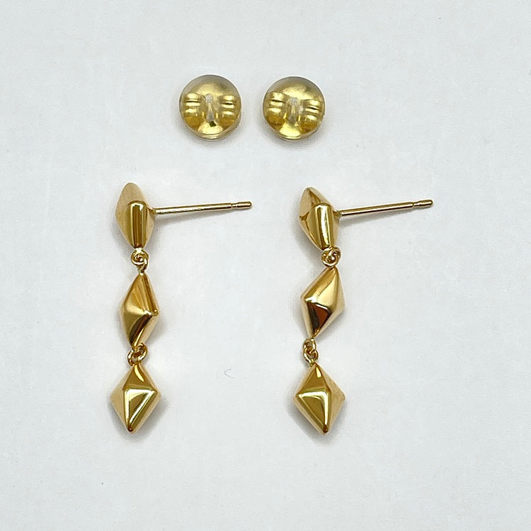 K18 ピアス NJ0139