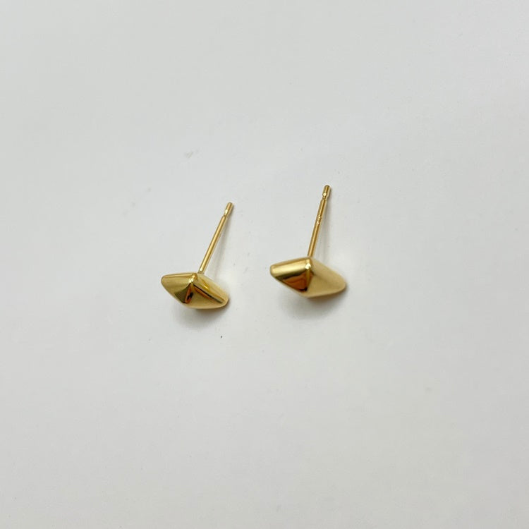 K18 ピアス NJ0186
