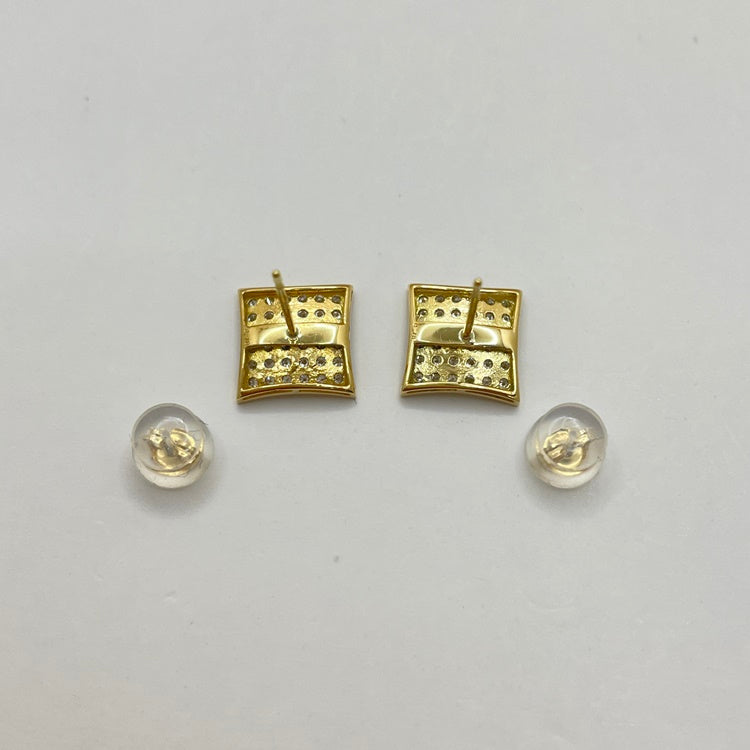 K18 ピアス ダイヤ NJ0194