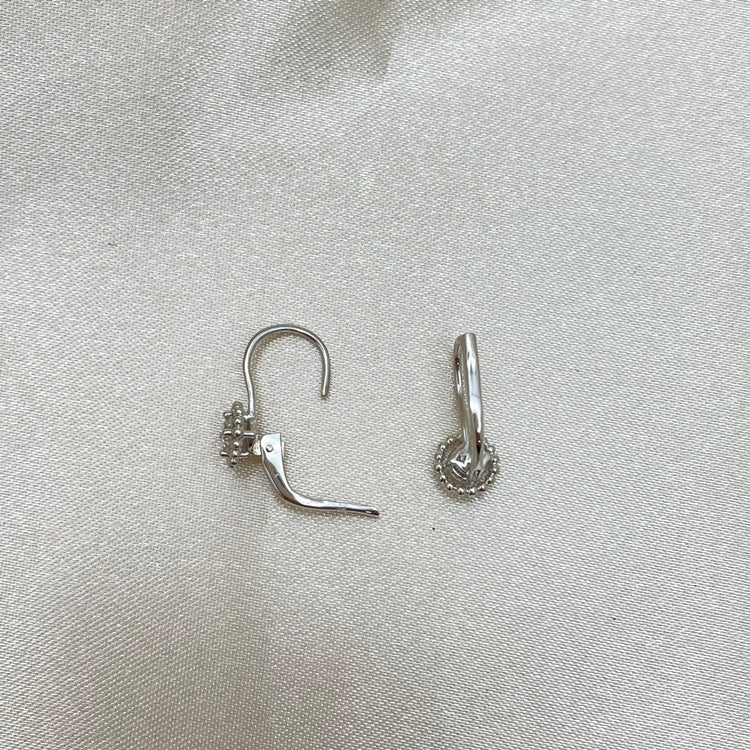 K18WG ピアス ダイヤ CJ0026