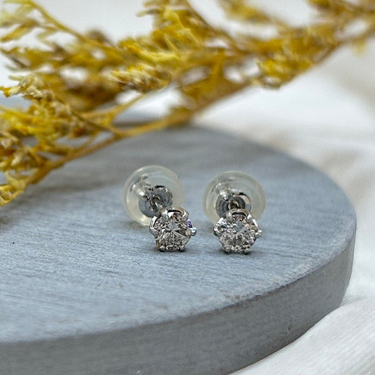Pt ピアス ダイヤ CJ0491