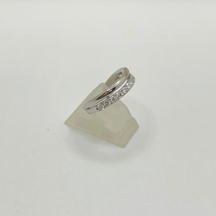 Pt リング ダイヤ CJ0592