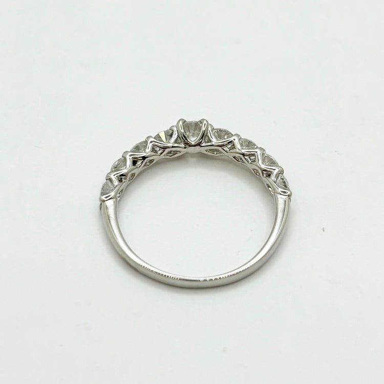 Pt リング ダイヤ CJ0596