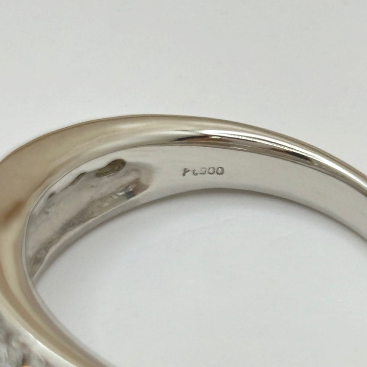 Pt リング ダイヤ CJ0597