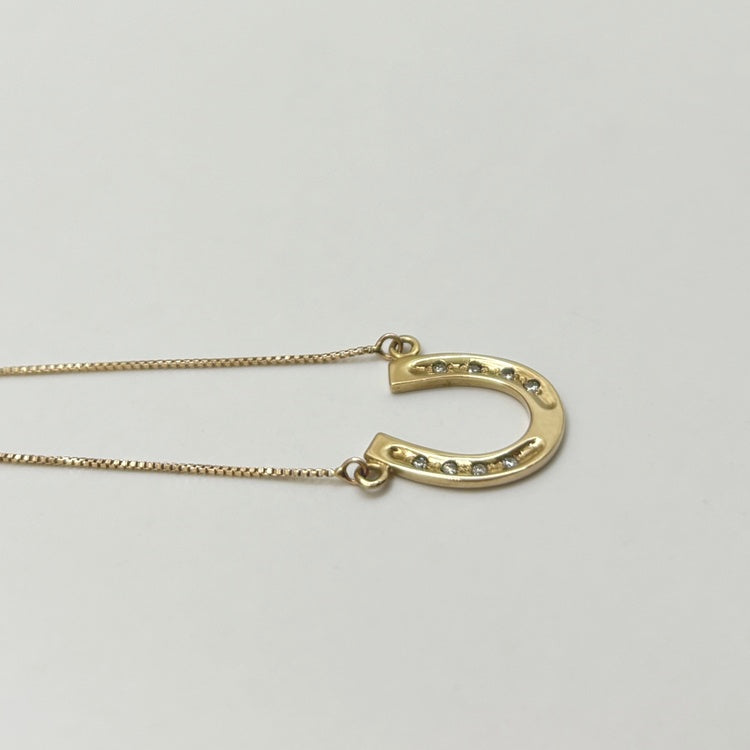 K18 ネックレス ダイヤ 馬蹄デザイン CJ0600