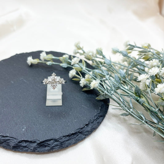 Pt リング ダイヤ CJ0613