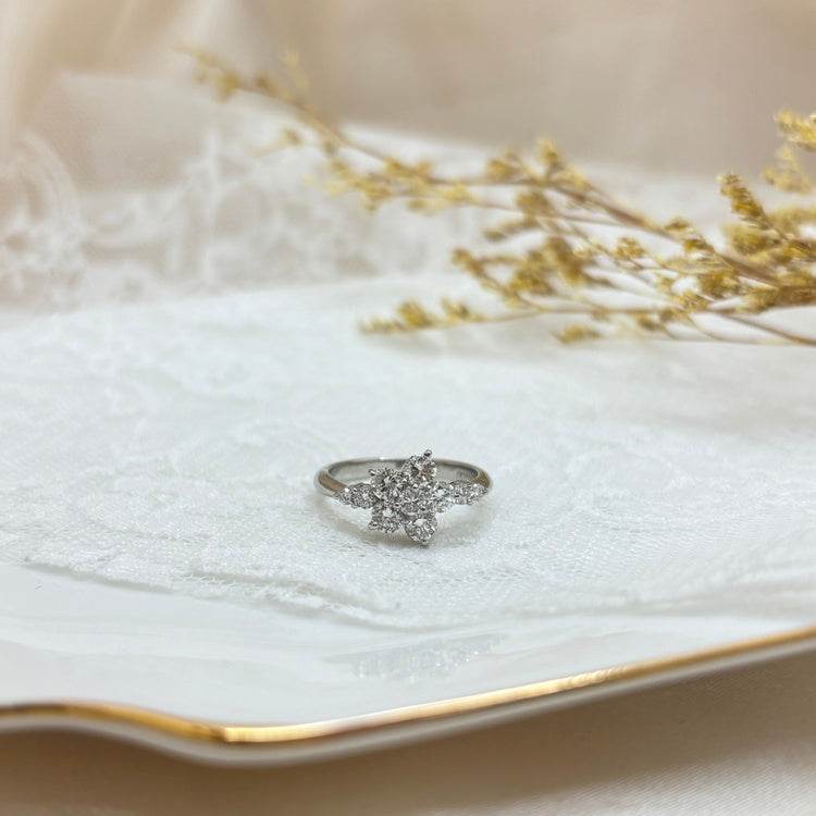 Pt リング ダイヤ CJ0615