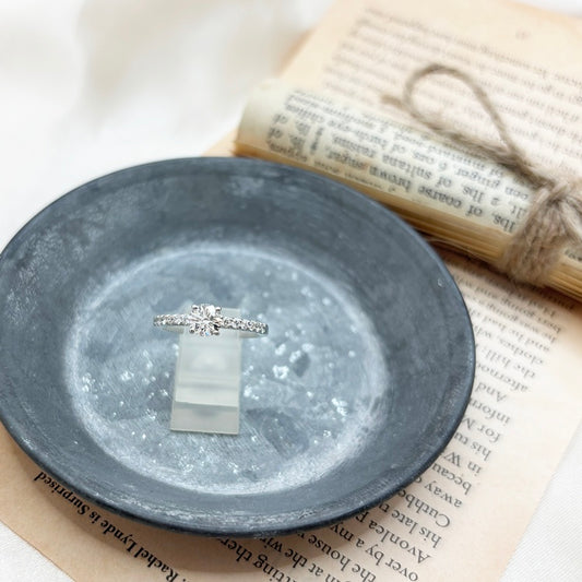 Pt リング ダイヤ CJ0620