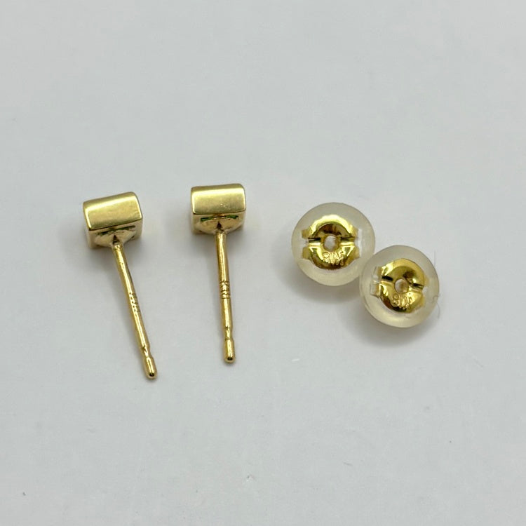 K18  ピアス  エメラルド CJ0654