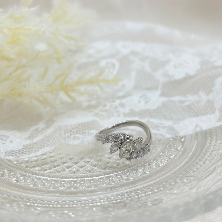 Pt リング ダイヤ CJ0663