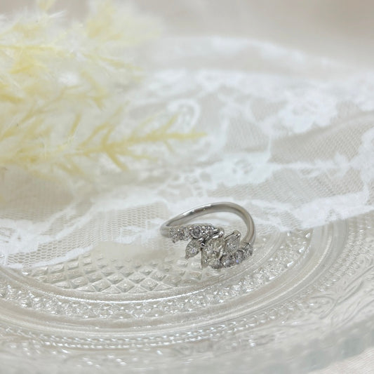 Pt リング ダイヤ CJ0663