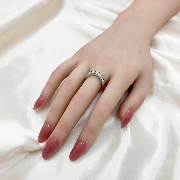 Pt リング ダイヤ CJ0670