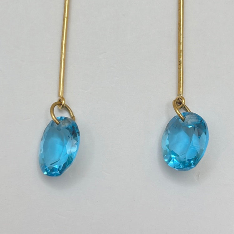 K18 ピアス ブルートパーズ CJ0672