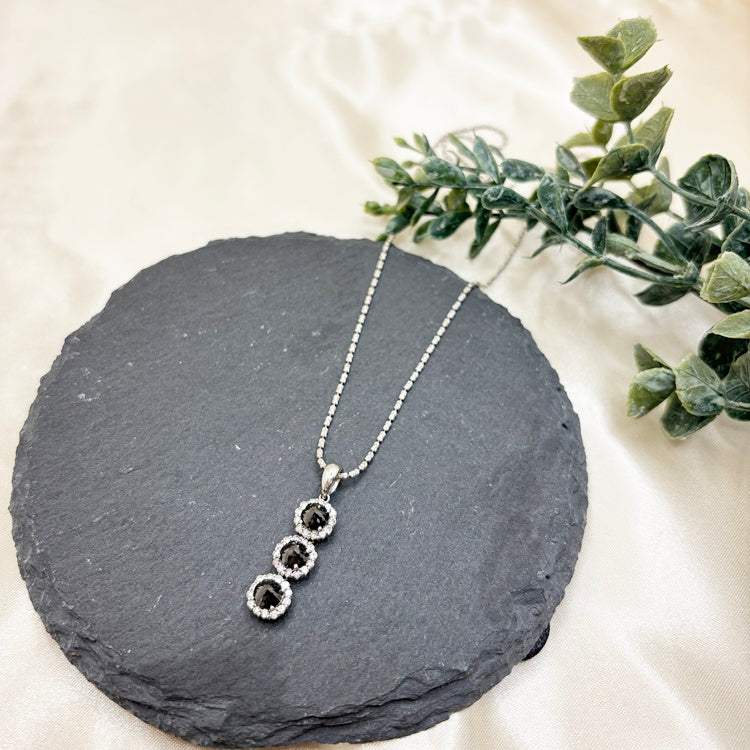 K18WG ネックレス ダイヤ CJ0689