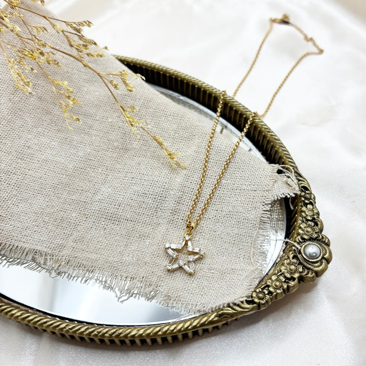 K18 ネックレス ダイヤ　CJ0692