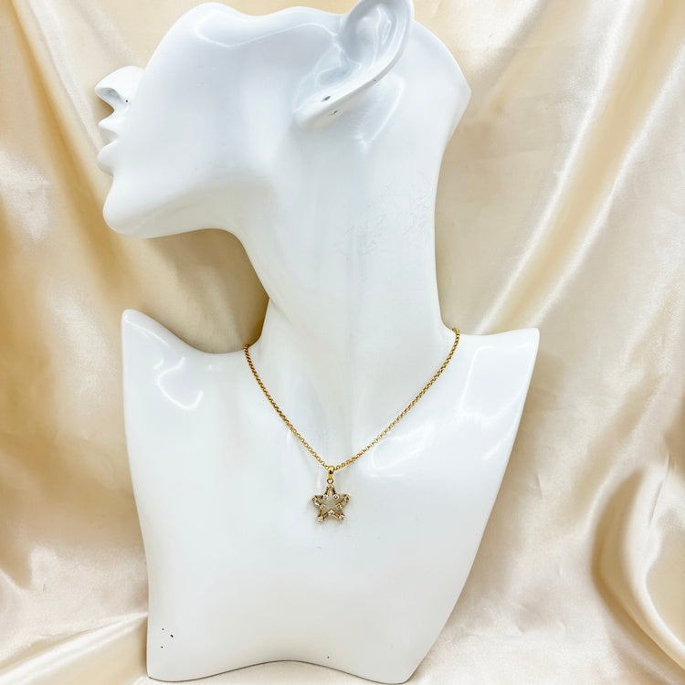 K18 ネックレス ダイヤ　CJ0692