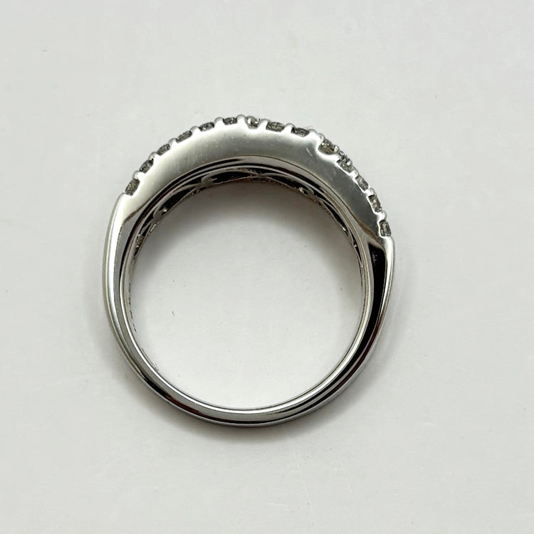 K18WG  リング ダイヤ CJ0713