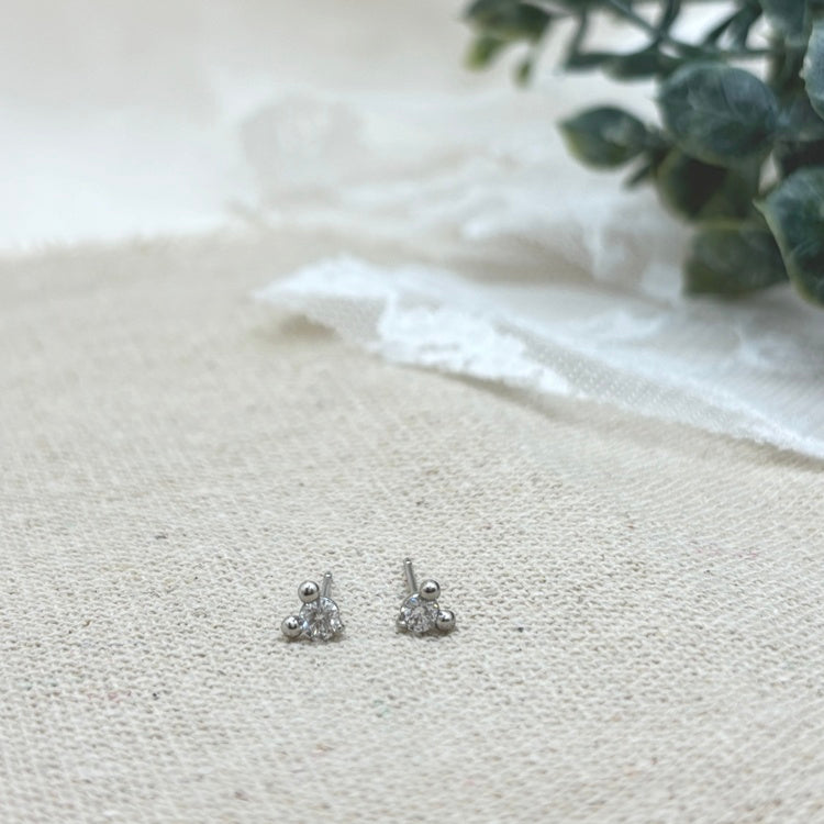 Pt ピアス ダイヤ NJ0236