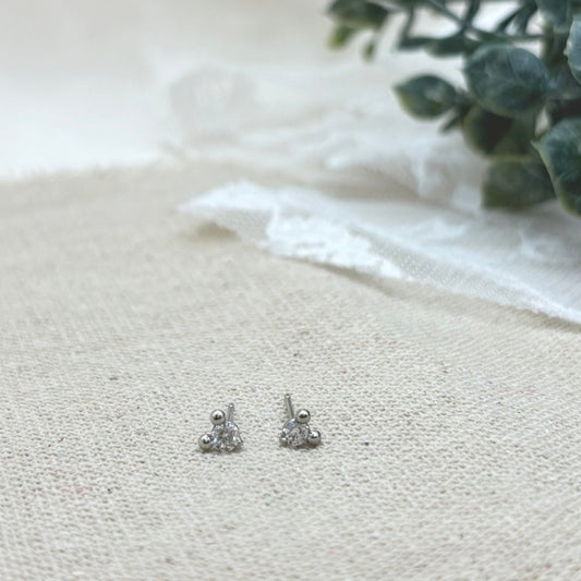 Pt ピアス ダイヤ NJ0236