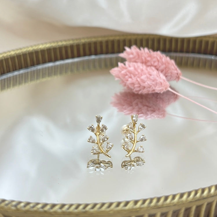 【送関込】E&E PROJECT★ ロングドロップチェーンピアス 送関込】E&E PROJECT☆ ロングドロップチェーンピアス