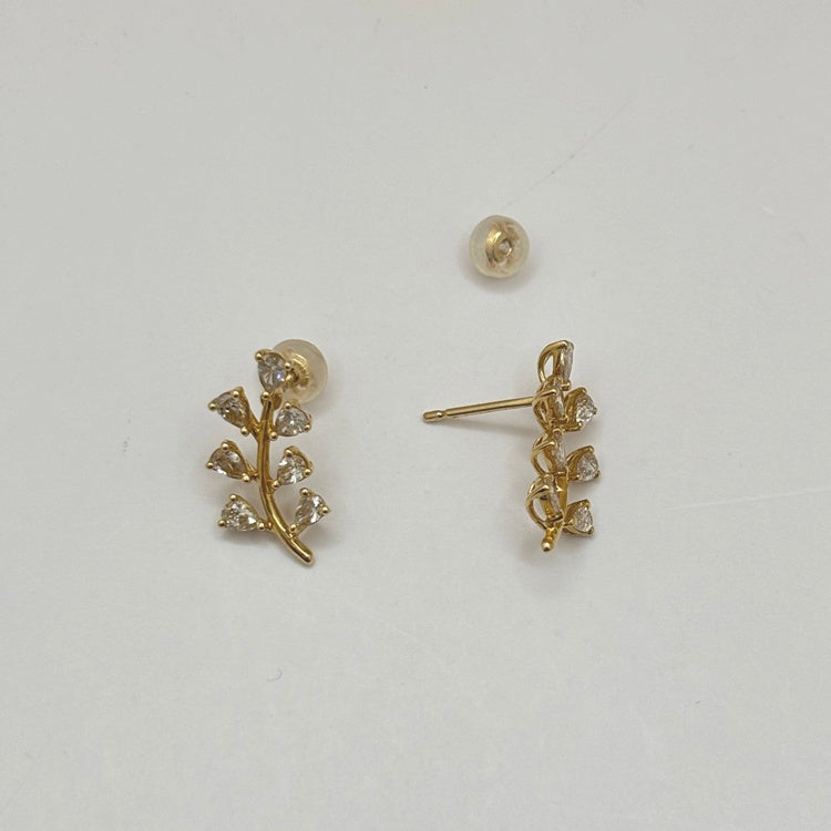 K18 ピアス ダイヤ NJ0277