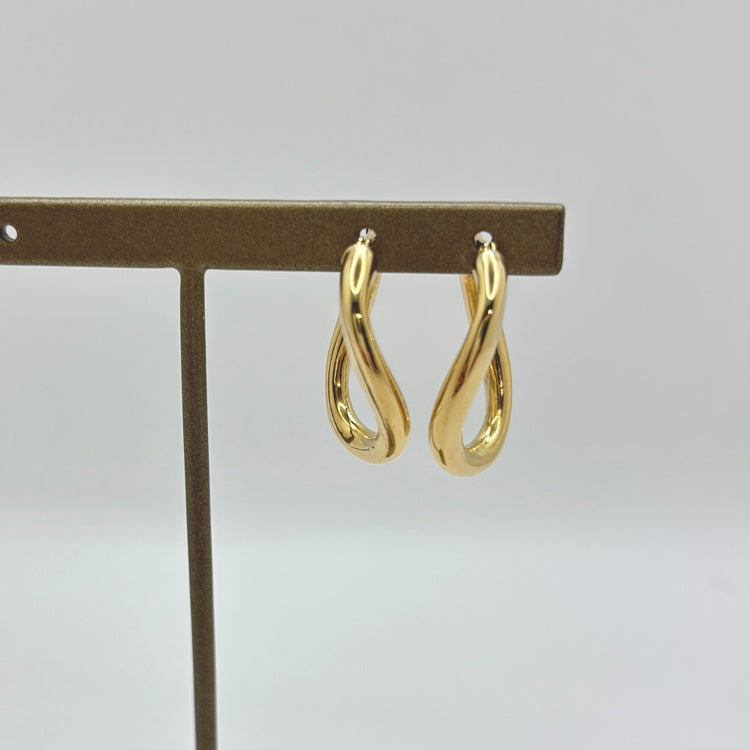 K18 ピアス NJ0314