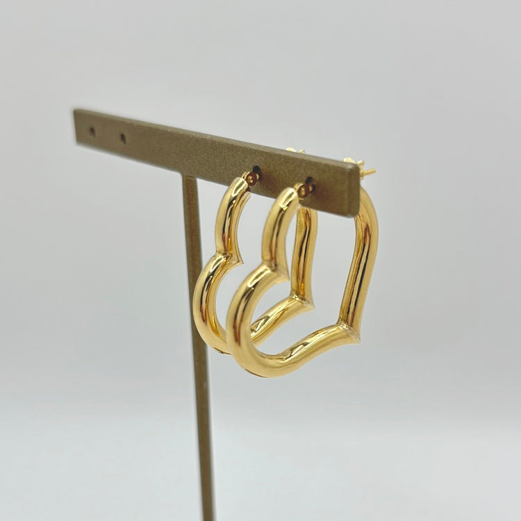 K18 ピアス ハートNJ0315