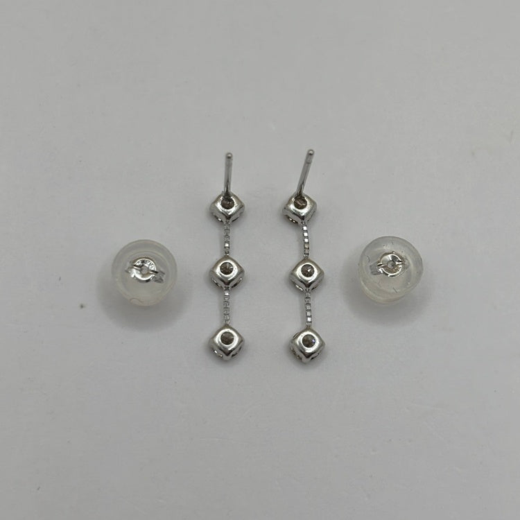 Pt ピアス ダイヤ NJ0329